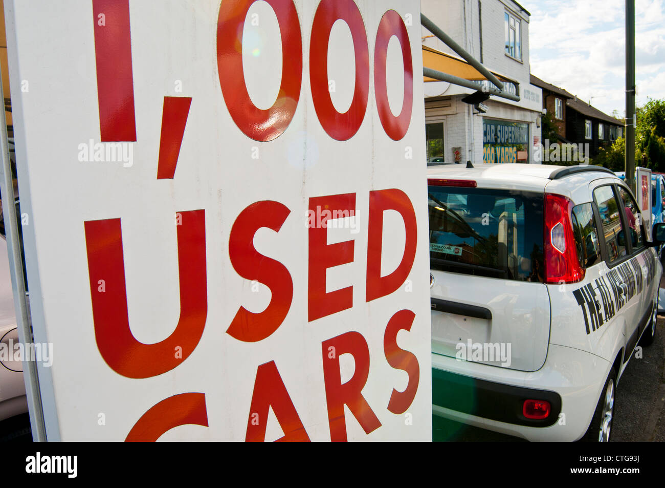 Car forecourt england hires stock photography and images Alamy
