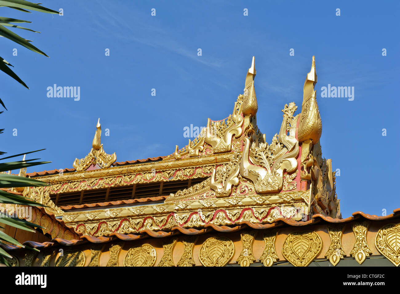 Temple roof ornament, Dhammikarama Burmese Temple, Georgetown, Penang, Malaysia. Stock Photo