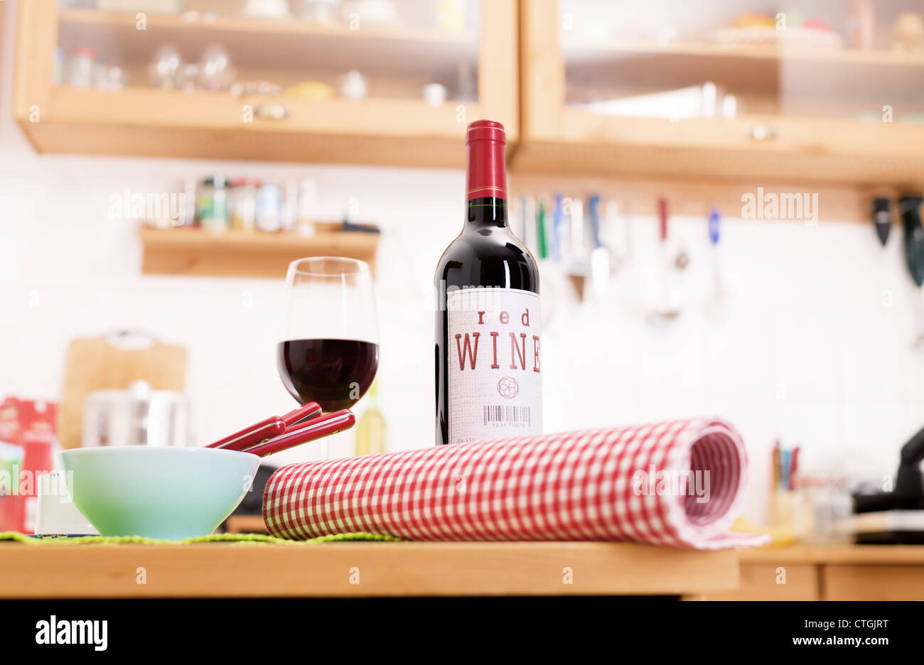 Spoon, fork and knife table setting Stock Photo - Alamy