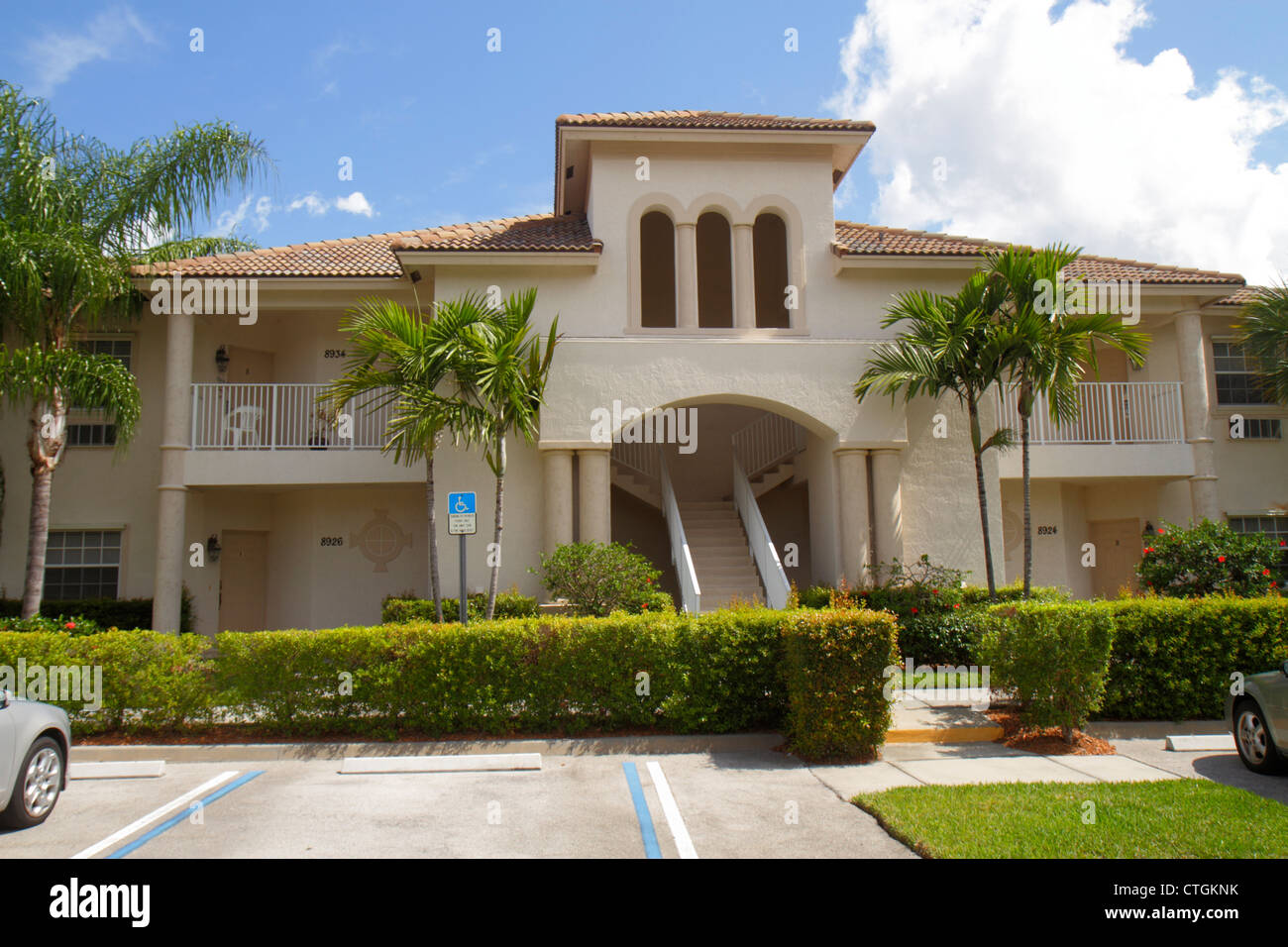 Castle Pines Port St Lucie