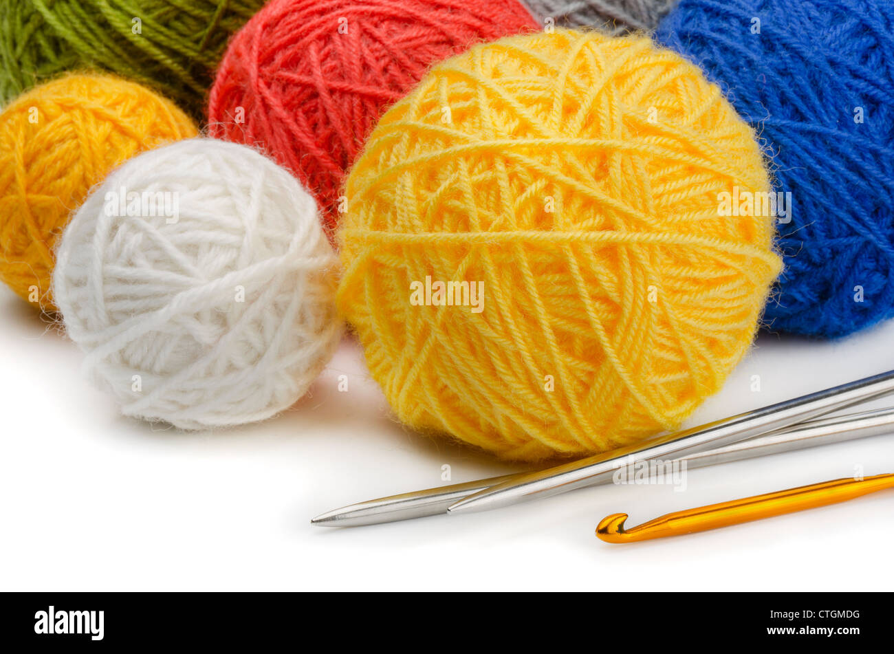 Knitting needles and wool hires stock photography and images Alamy