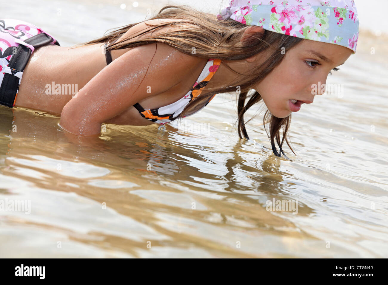 Hunger Brick climax 8 9 years bikini hi-res stock photography and images - Alamy