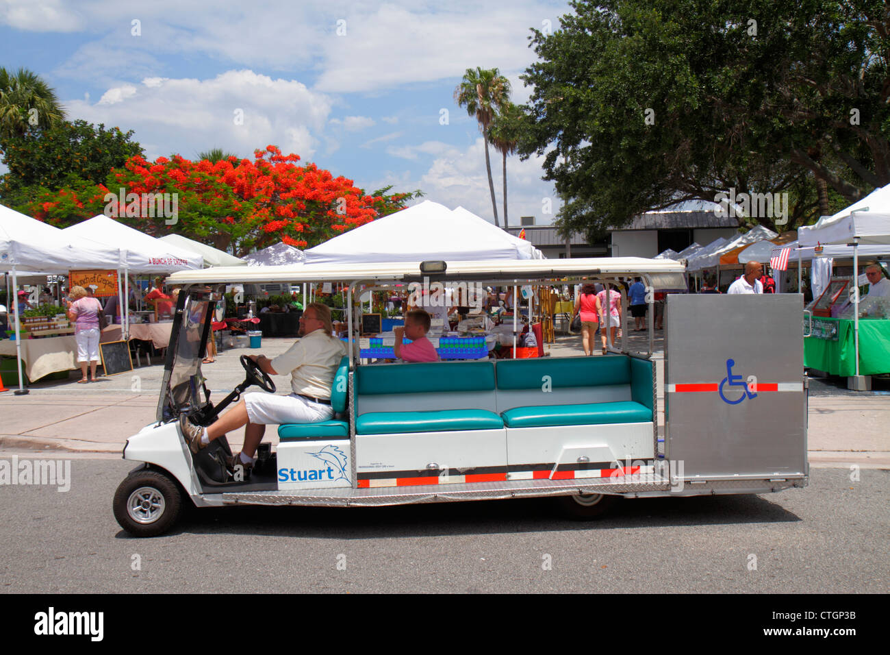 Stuart Florida Green Market farmers market shopping for sale vendors Stock Photo 49541055 Alamy