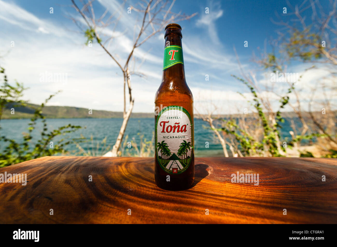 Tona Beer Hi Res Stock Photography And Images Alamy