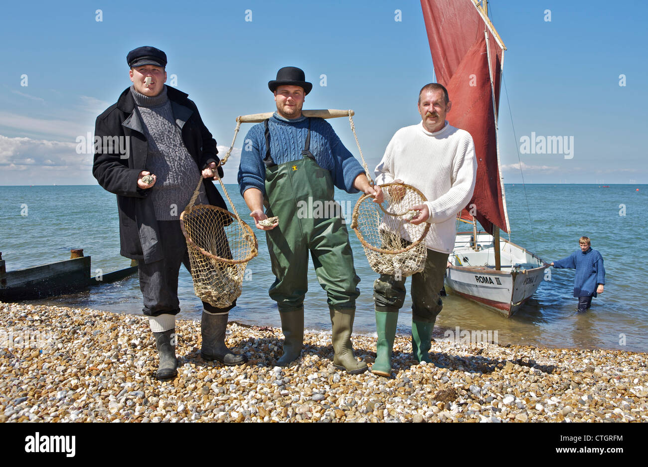 Landing of the oysters at Whitstable and holding the catch Stock Photo