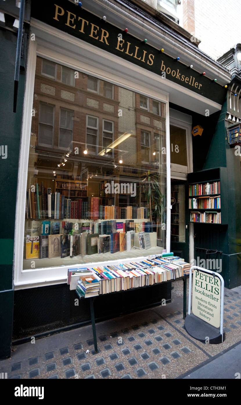 Peter Ellis Bookseller bookshop, Cecil Court Trader's Association, London, England, UK Stock Photo