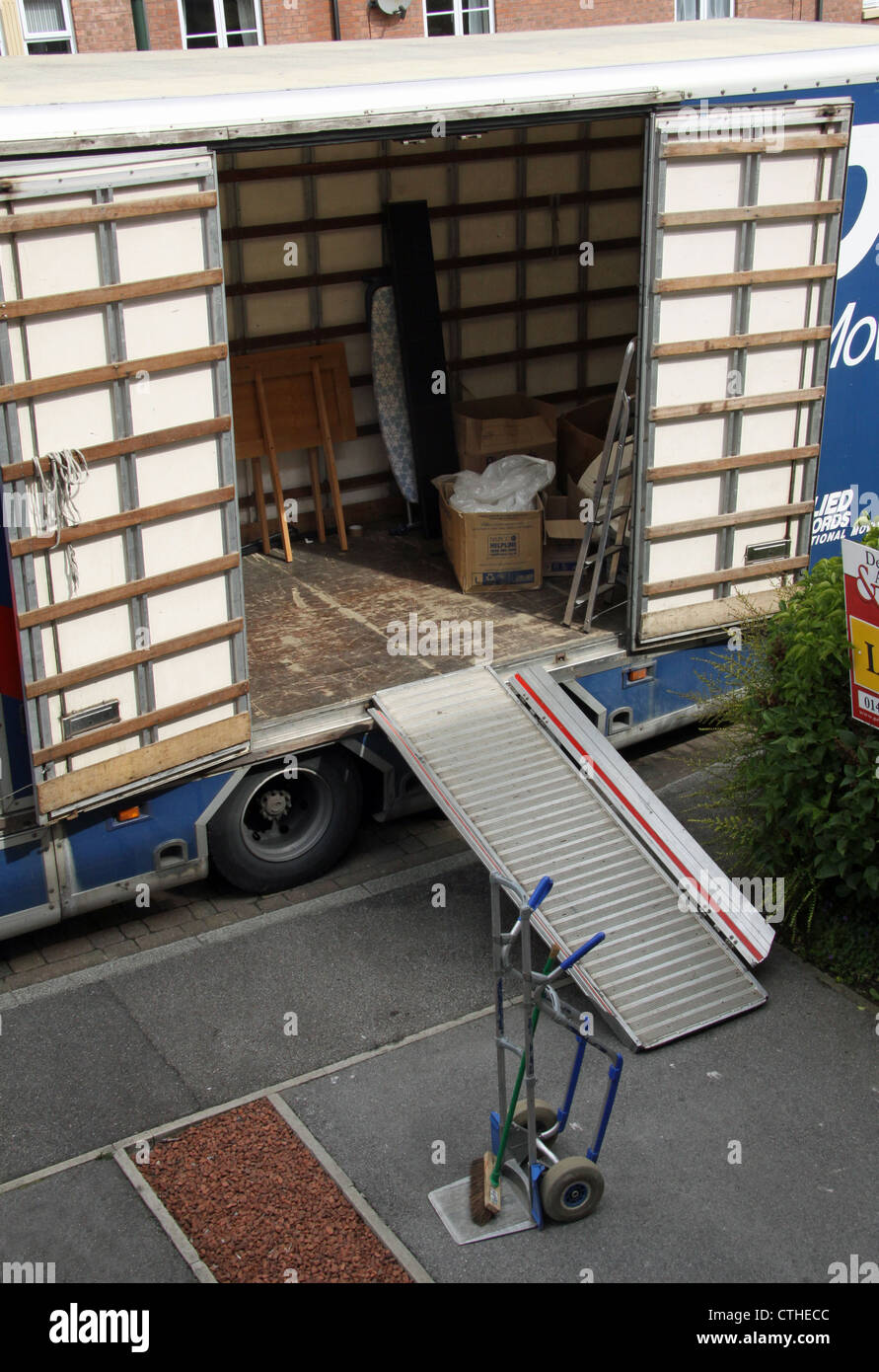 House move truck hires stock photography and images Alamy