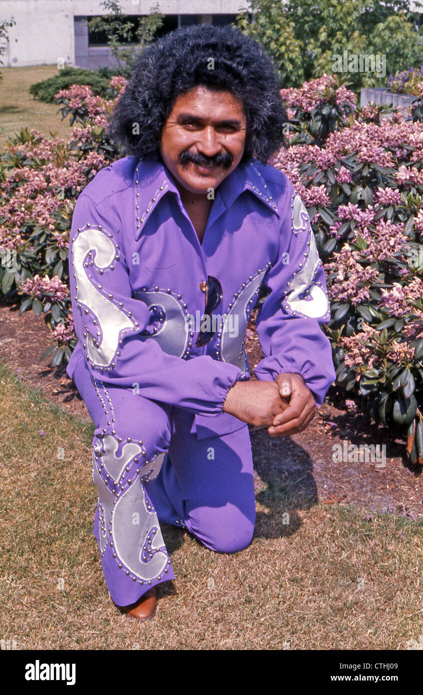 FREDDY FENDER (19372006) US singer in June 1976 Stock Photo Alamy
