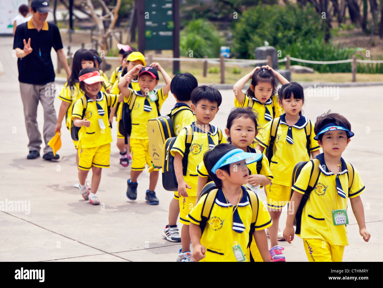 Children on a school field trip to Namsangol Hanok Village. Stock Photo