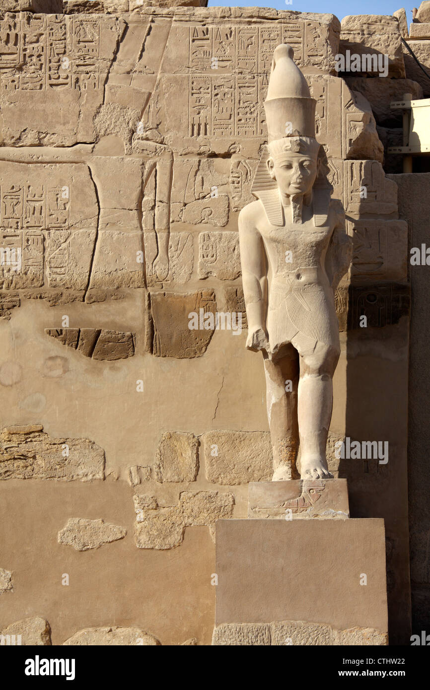 Statue at Karnak Temple Complex, Luxor, Egypt Stock Photo - Alamy