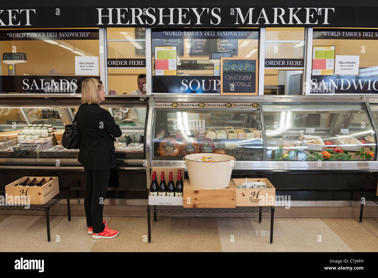 Hersheys Market on Balboa Island in Newport Beach. Stock Photo