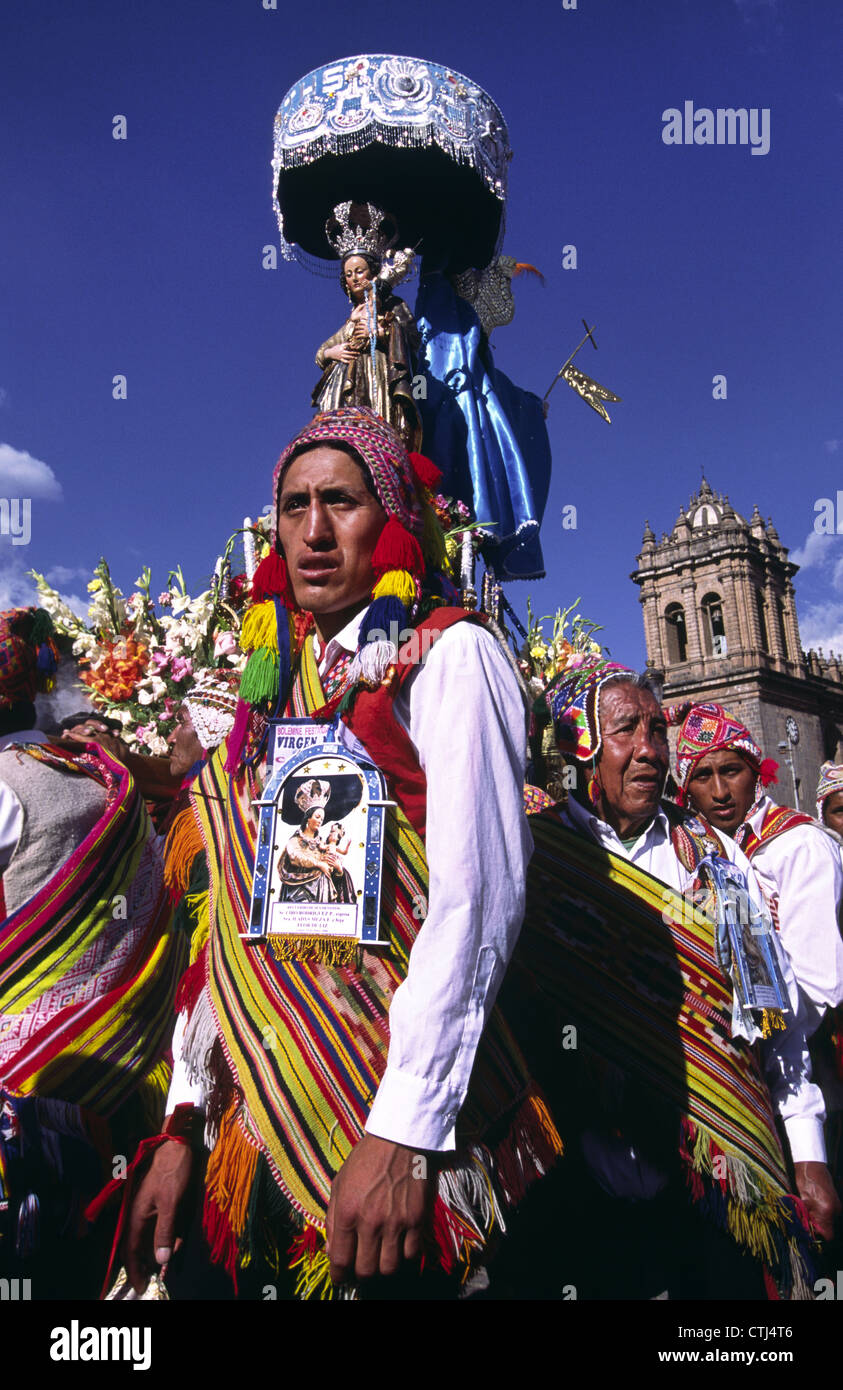 Corpus christi festival cuzco hi-res stock photography and images - Alamy