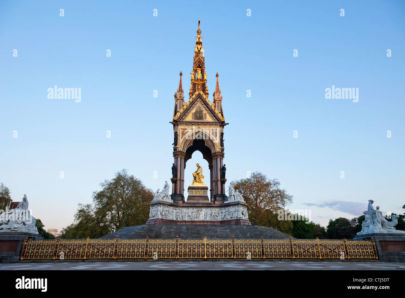 England, London, Kensington, Albert Memorial Stock Photo