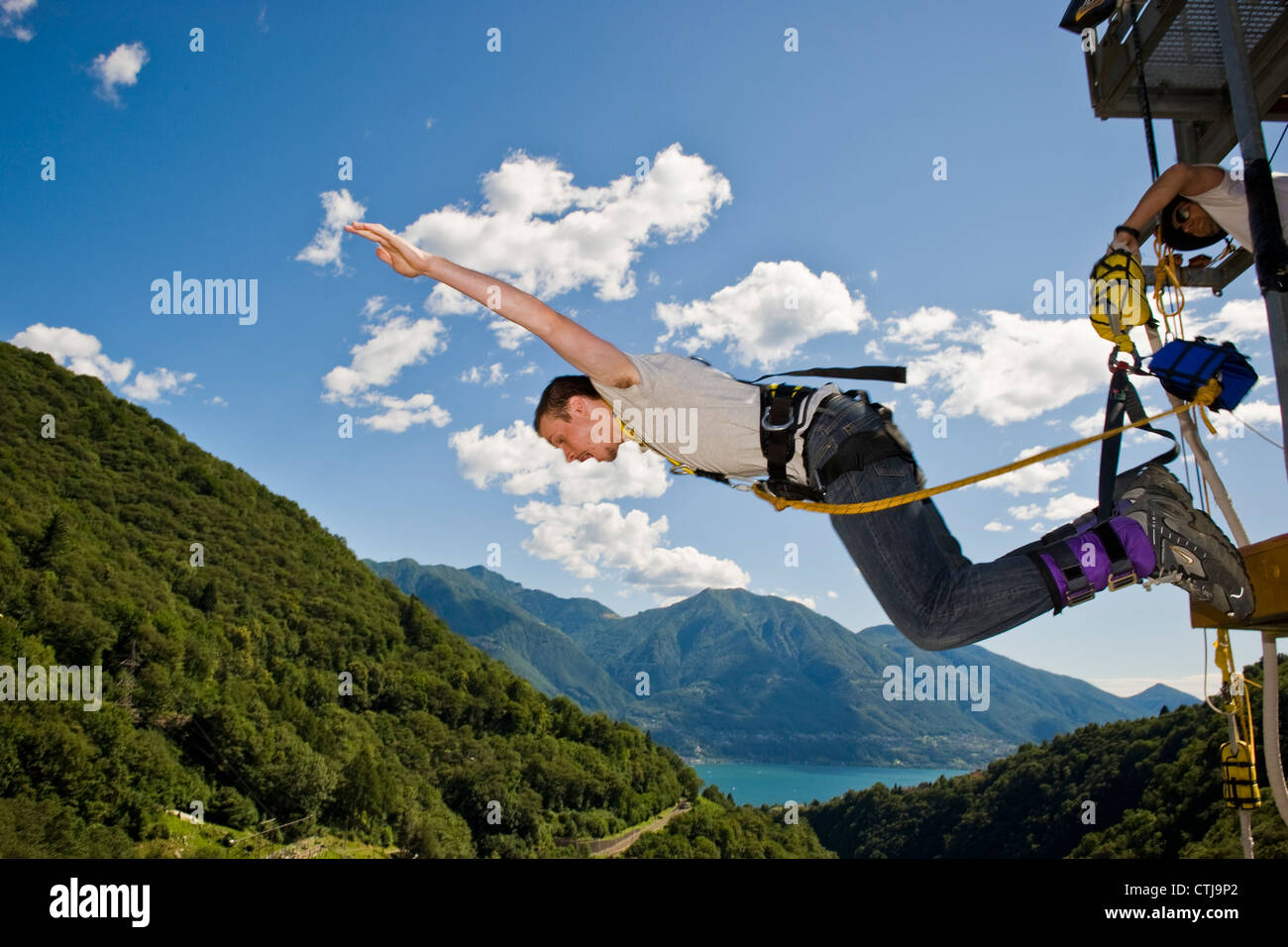 Bungee Jump Verzasca Dam Switzerland High Resolution Stock Photography and  Images - Alamy