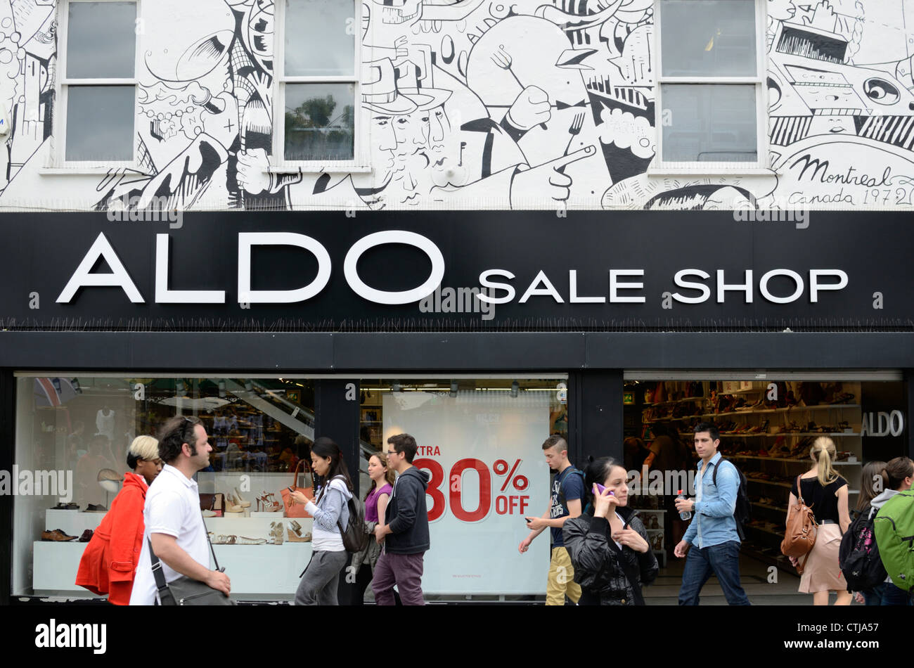 Aldo Sale Shop, Camden Town, London, UK Stock Photo - Alamy