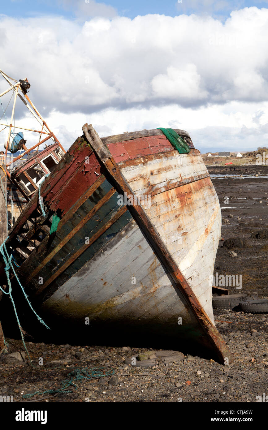 Wreck of fishing boat beached near Salen on Isle of Mull Stock Photo ...