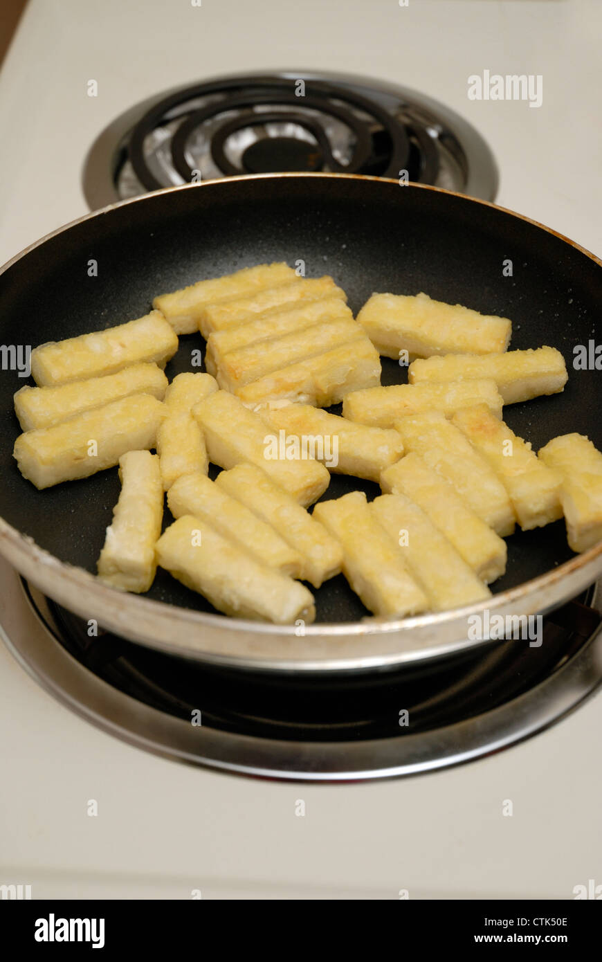 Coated in cornstarch hires stock photography and images Alamy