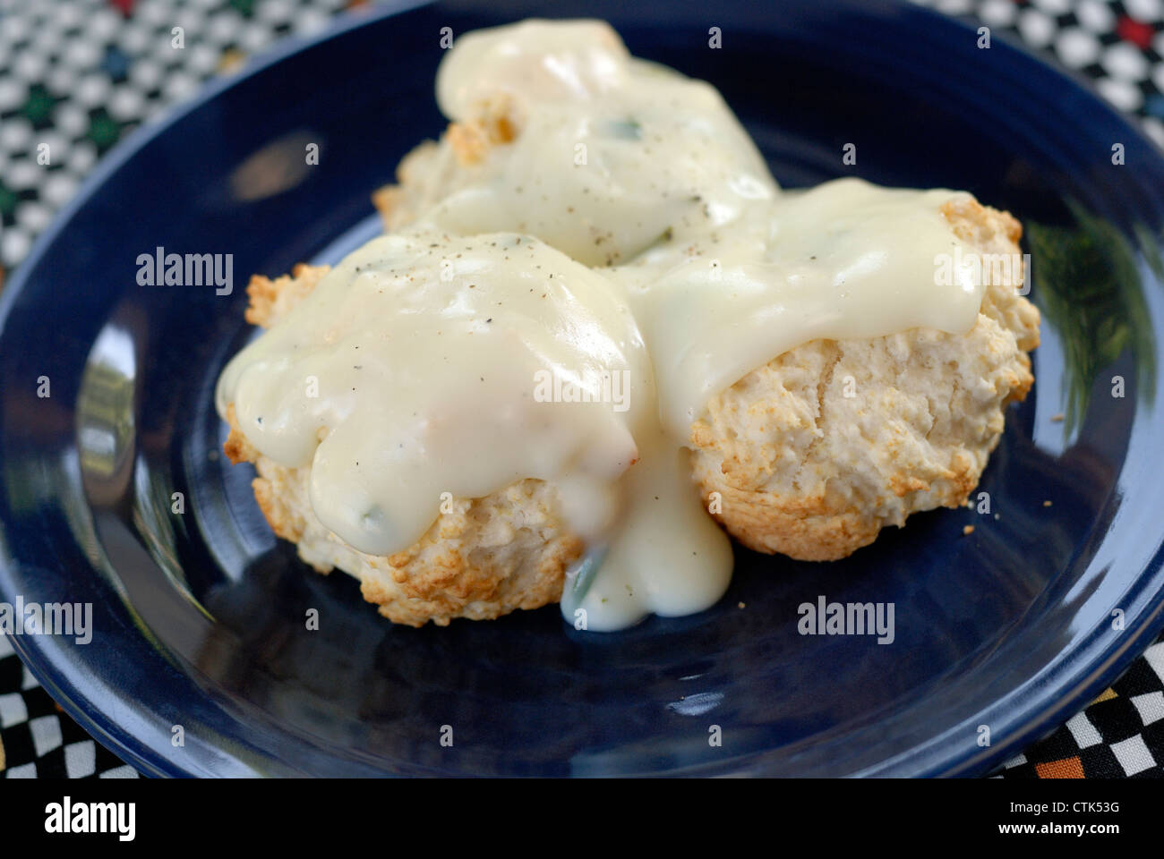 Homemade dropbiscuits covered in country style milkgravy and pepper. Lactoovo vegetarian
