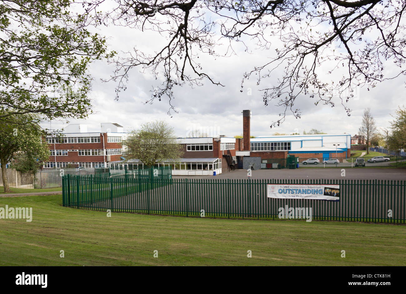 Exterior Of St James S Church Of England Secondary School Farnworth With Banner Proclaiming Ranking As Outstanding By Ofsted Stock Photo Alamy Exterior Of St James S Church Of England Secondary School Farnworth With Banner Proclaiming Ranking As Outstanding By Ofsted Stock Photo Alamy