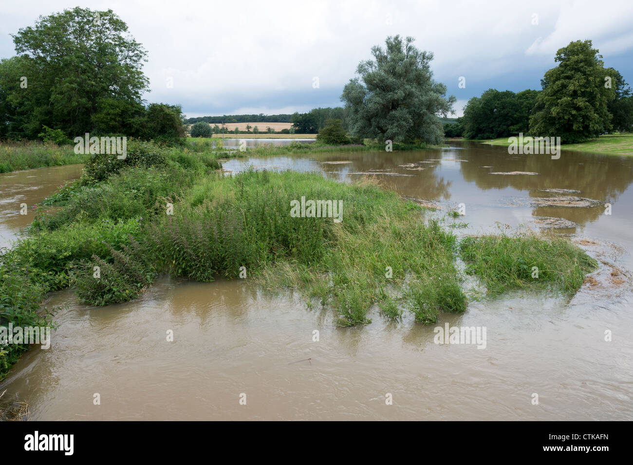 Farmland flooded due to River Kym breach, Great Staughton, Huntingdonshire, England, UK Stock Photo