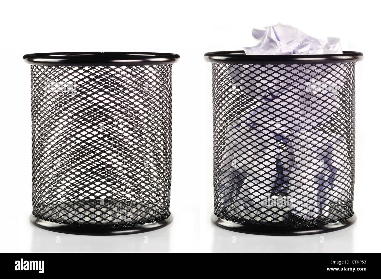 Trash can empty hi-res stock photography and images - Alamy