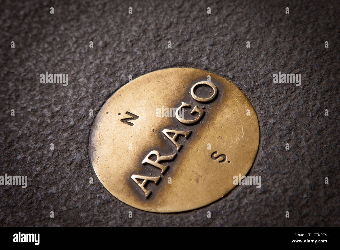 Brass marker of the Arago Rose Line - one of the world's first Zero Meridian Markers - this one through Paris, France Stock Photo