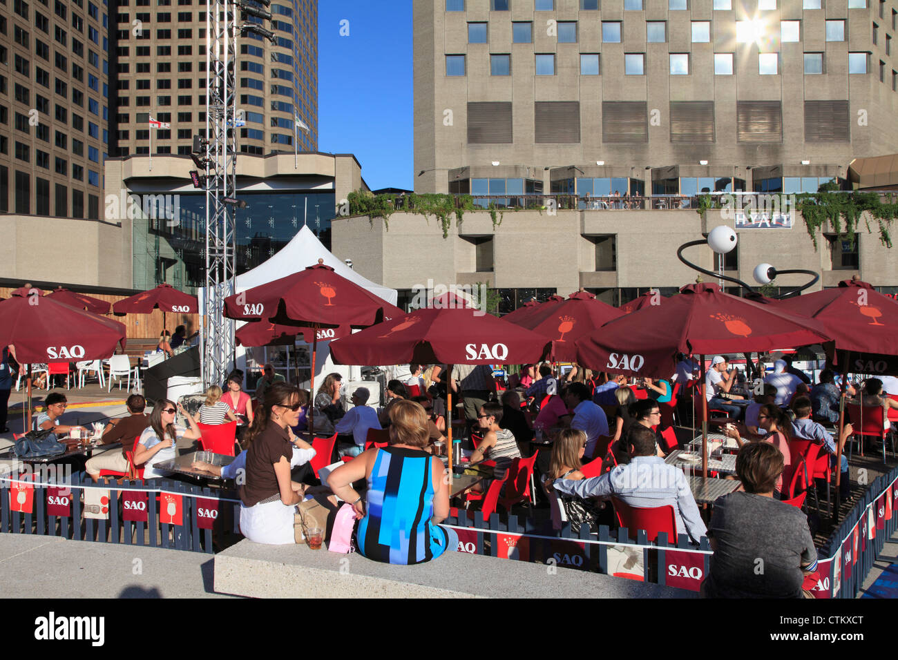 Arts cafe montreal hires stock photography and images Alamy