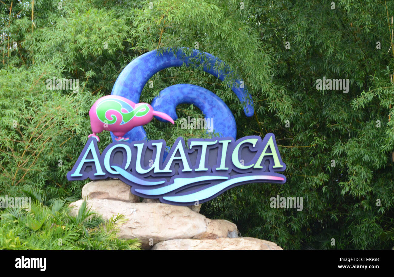 A Sign At The Entrance To Sea Worlds Water Park Aquatica Orlando Florida Stock Photo Alamy