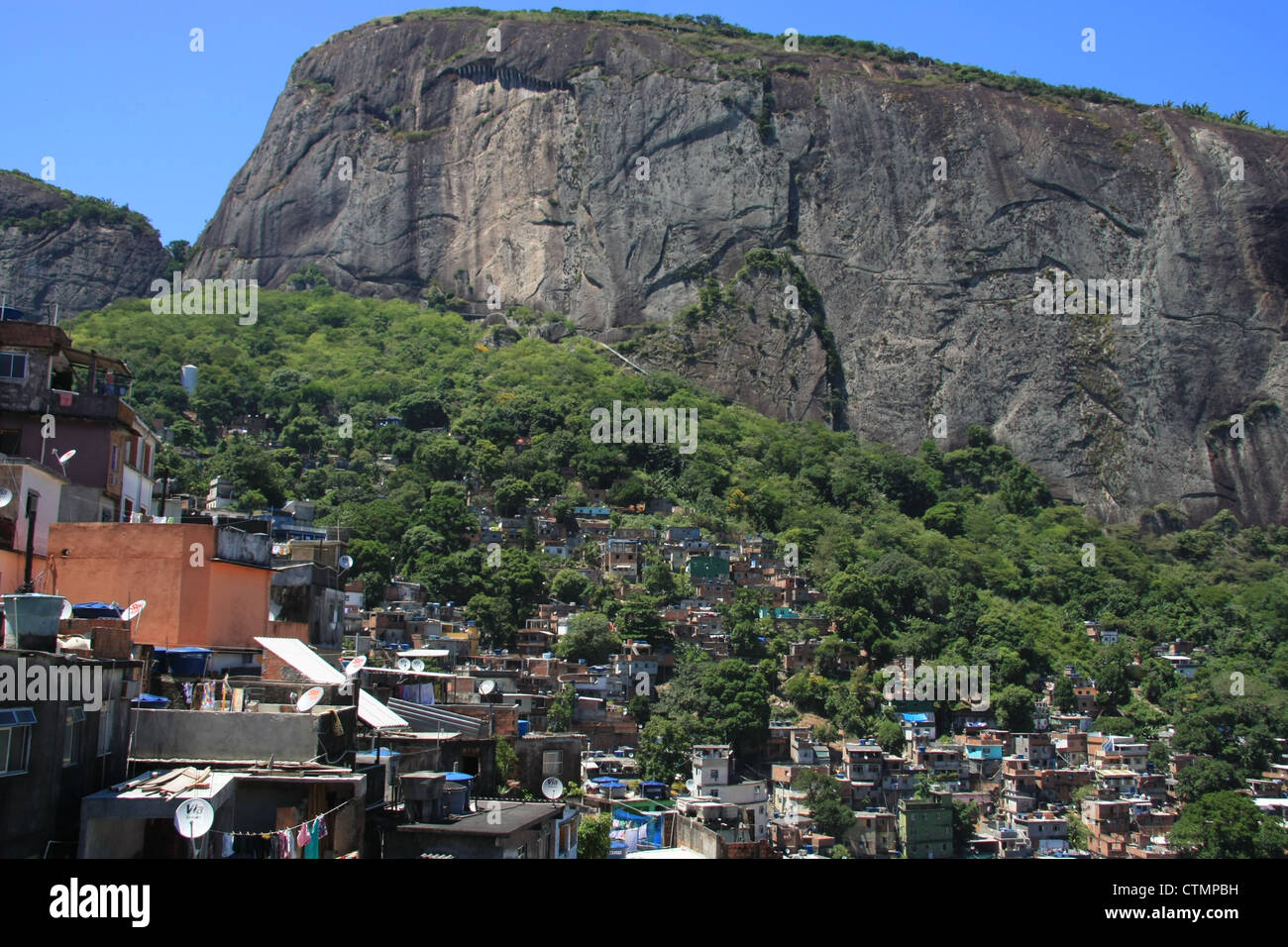 Rio de janeiro rocinha hi res stock photography and images Alamy