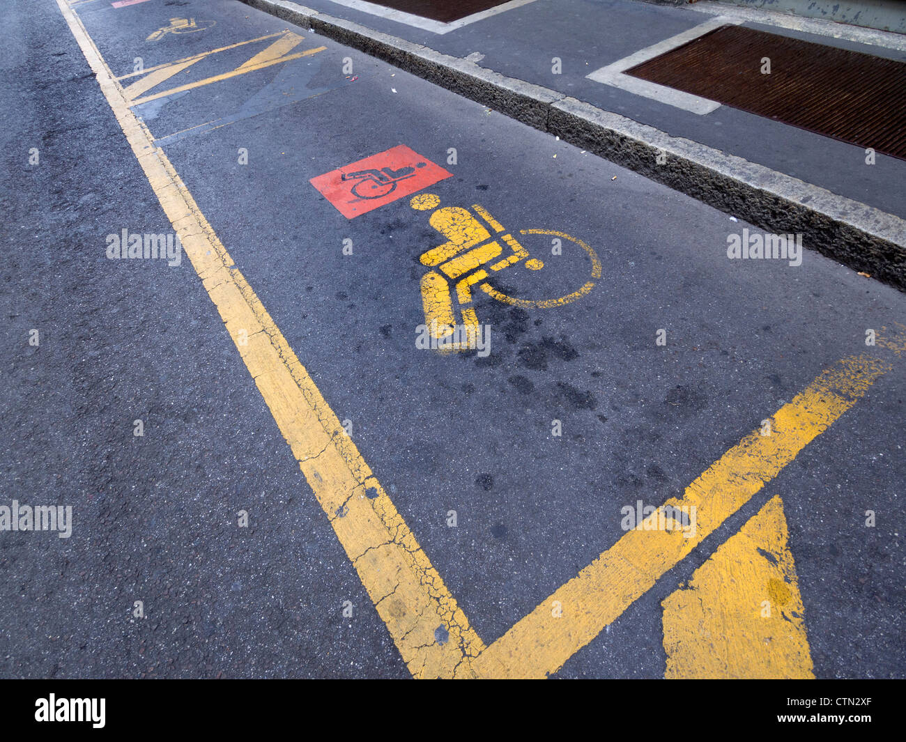 Disabled parking space sign Stock Photo