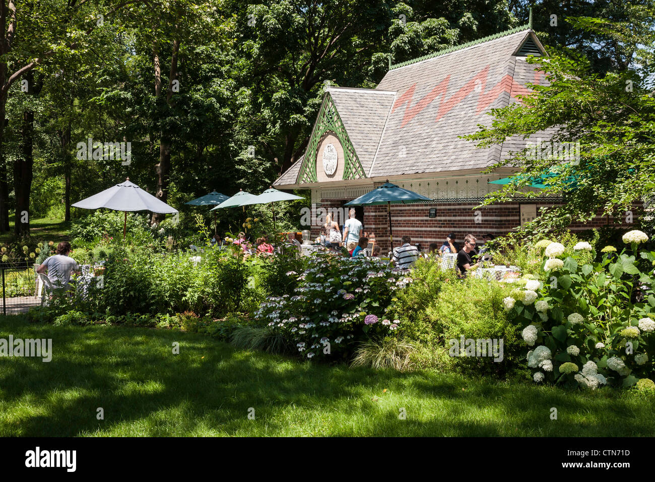 The Ballfields Cafe, Central Park, NYC Stock Photo Alamy