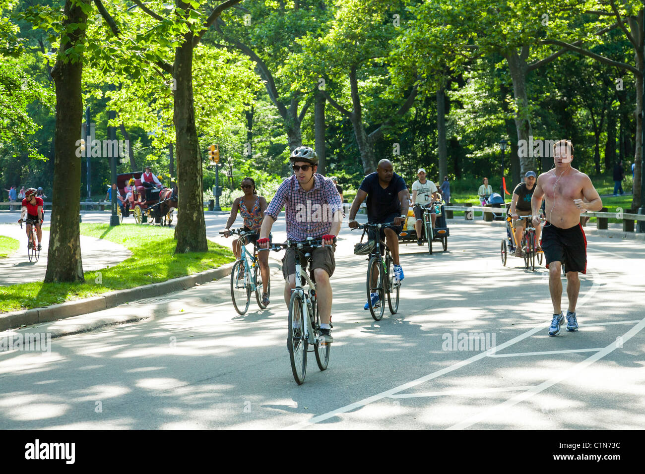 Recreational Activity, Center Drive, Central Park, NYC Stock Photo Alamy