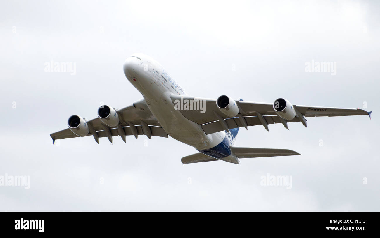 Airbus A380 airliner flying at Farnborough Airshow 2012 Stock Photo