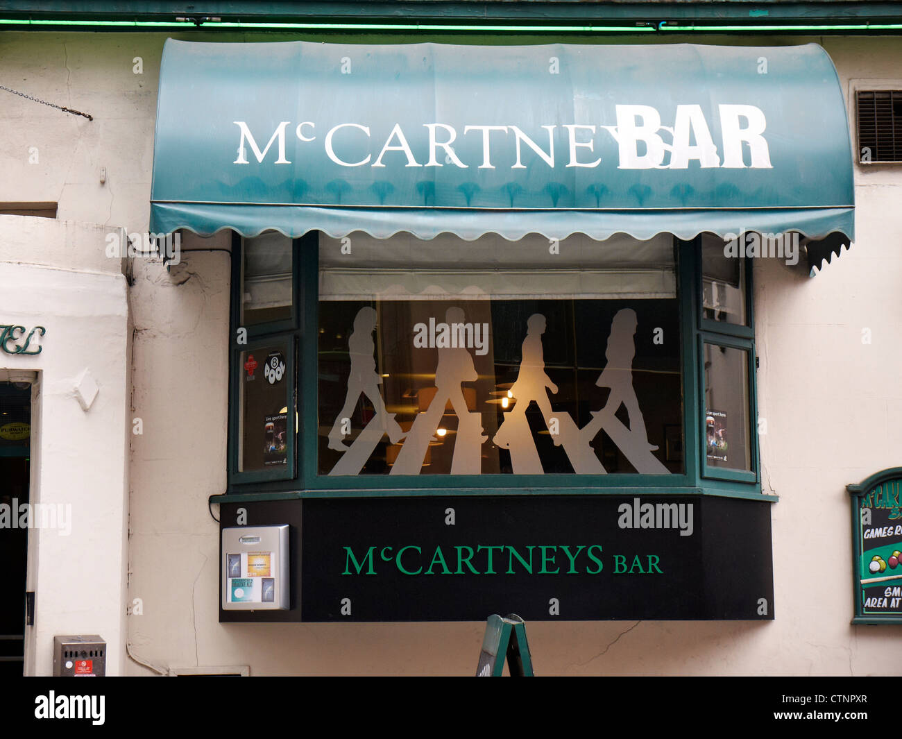 Abbey road beatles mccartney england merseyside external facade outside