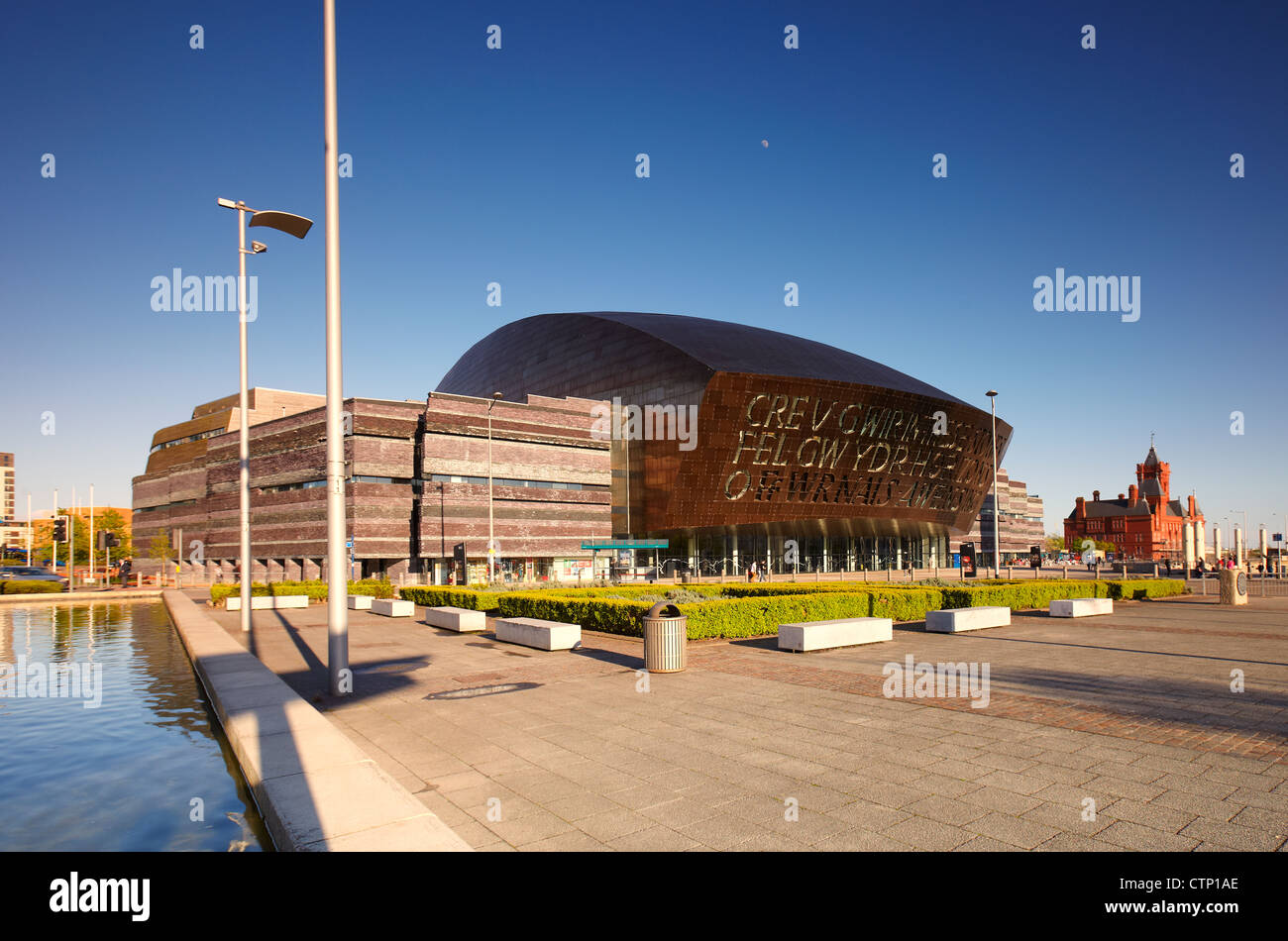 Wales Millennium Centre, Cardiff Bay, Cardiff, Wales, UK Stock Photo