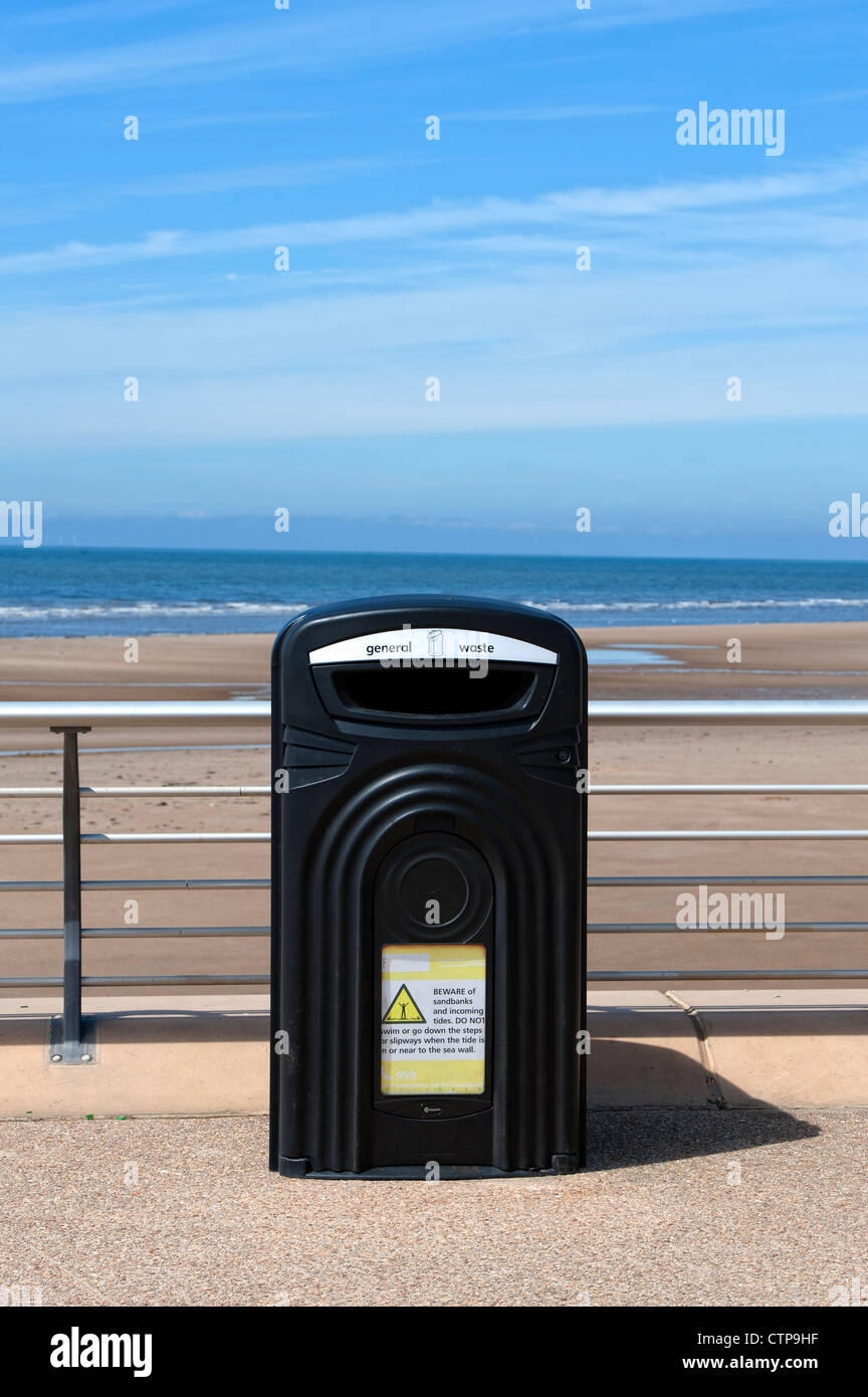 Rubbish bin on the seafront in Blackpool, England Stock Photo Alamy