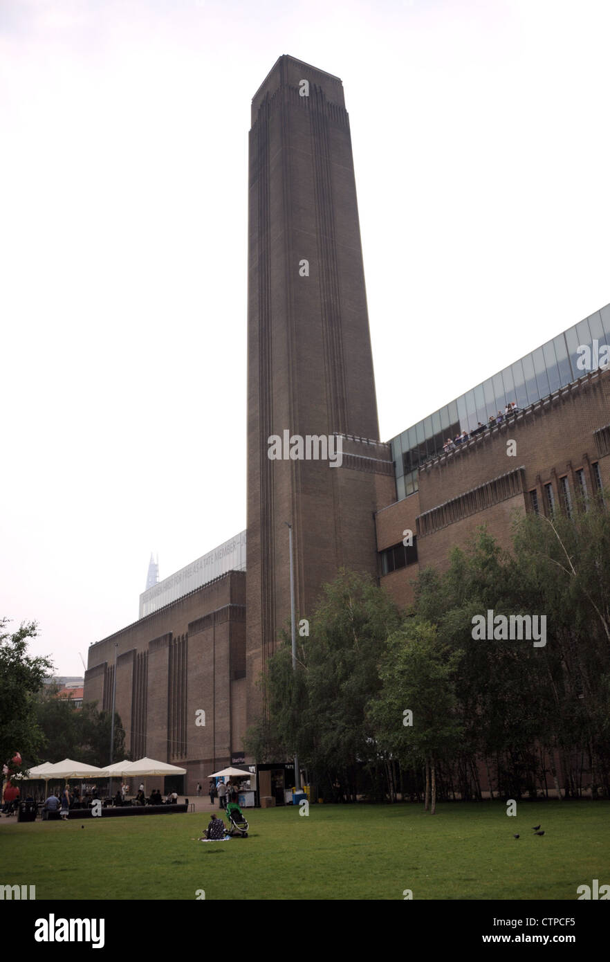27/07/12 Tate Modern art gallery on the Southbank in London Stock Photo