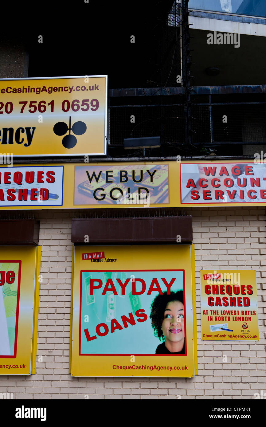 Payday Loan Company, The Mall Cheque Agency, Archway London Stock Photo