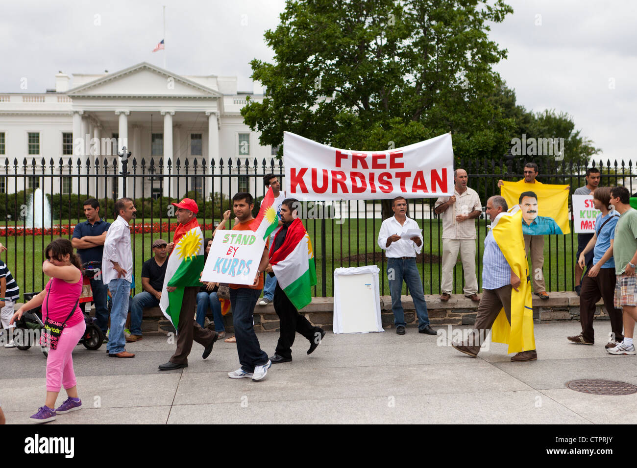 American Kurds protest in front of the White House Stock Photo