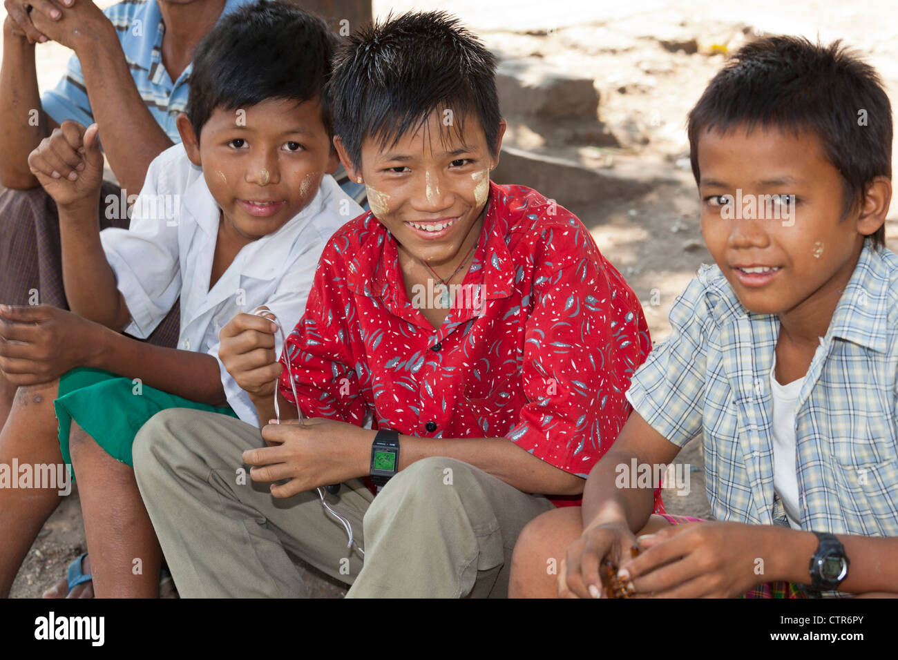 Young Burmese boys, Yangon, Myanmar Stock Photo - Alamy