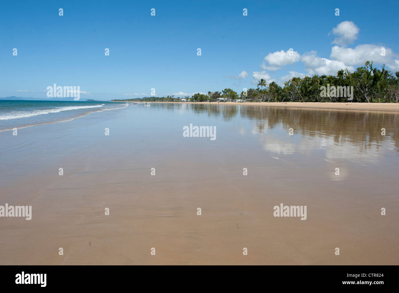 Low tide at Wongaling beach, a part of Mission Beach, on the Cassowary