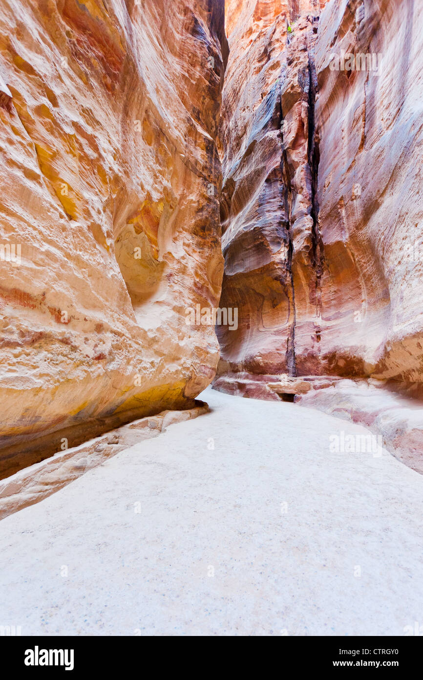 Petra water channel hi-res stock photography and images - Alamy