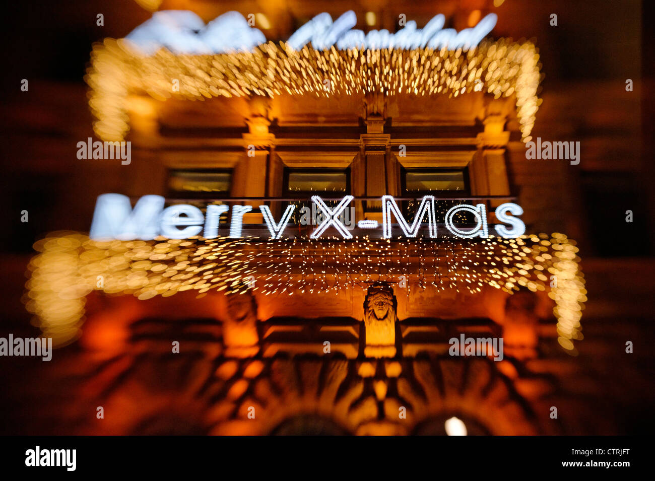 International Christmas greetings, facade, HAMBURGER HOF, shopping arcade, Jungfernstieg, Hamburg, Germany, Europe Stock Photo