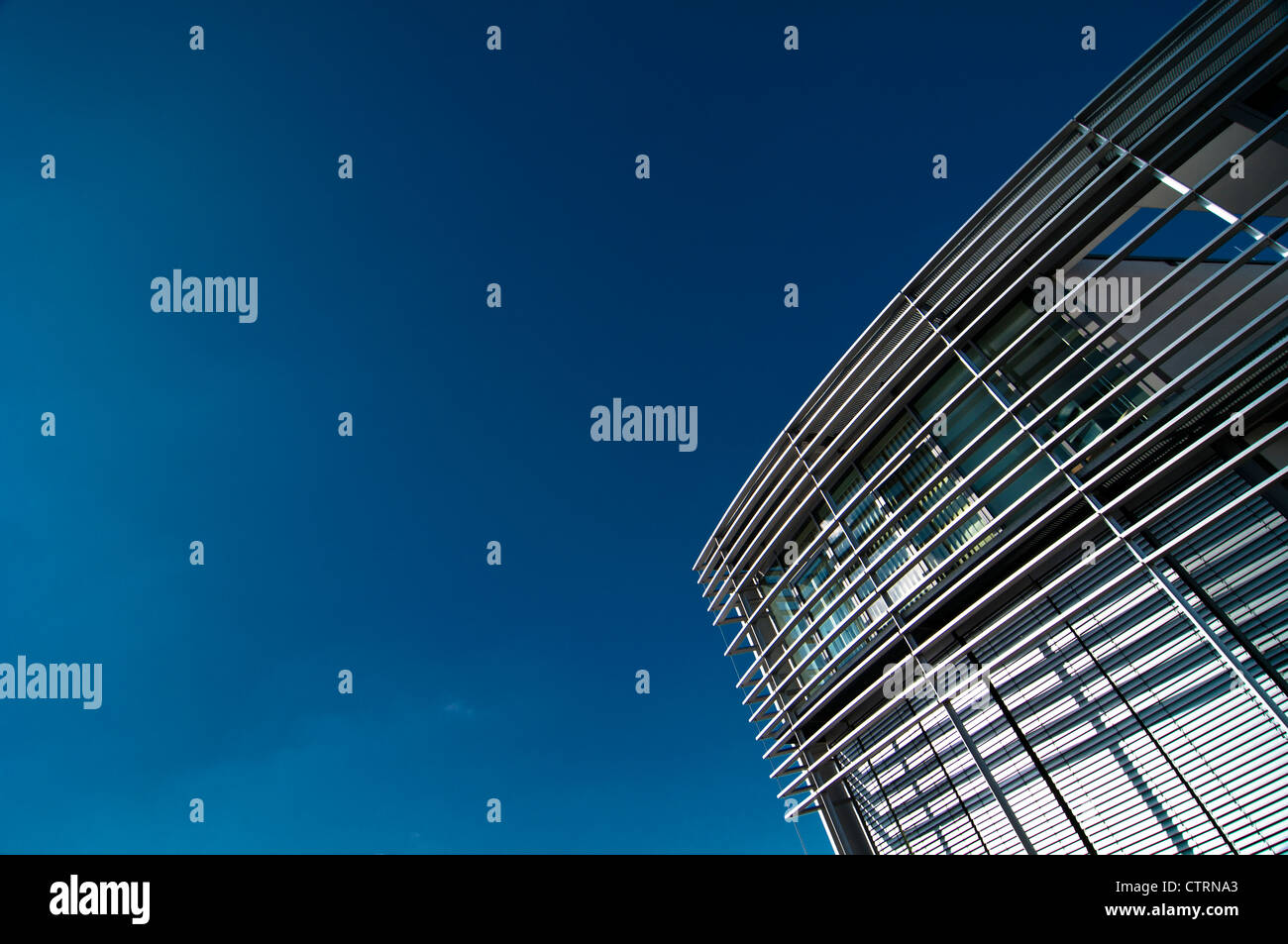 Modern architecture facade hi-res stock photography and images - Alamy