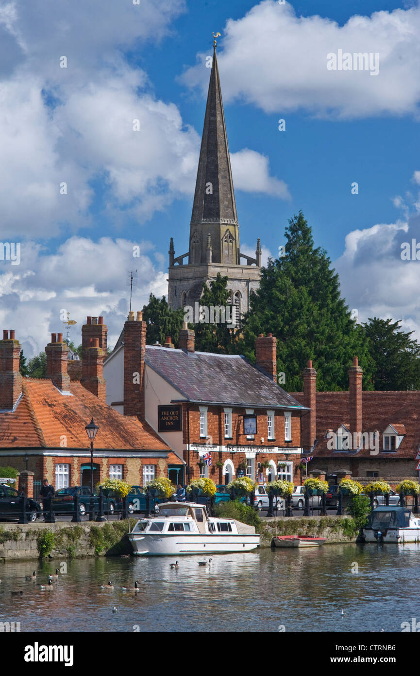 The River Thames at Abingdon, Oxfordshire, England, UK Stock Photo