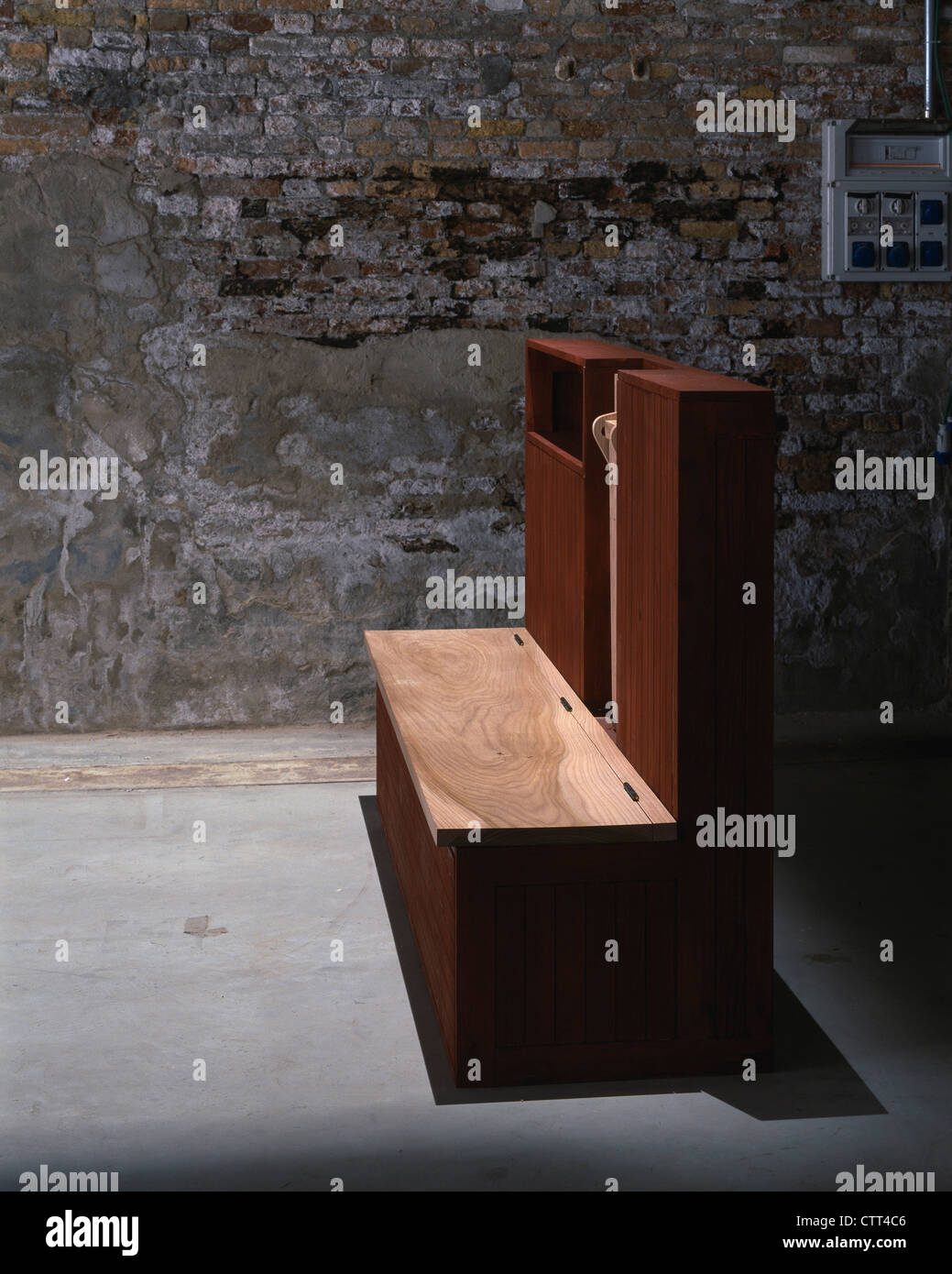 irish pavilion settle bench Stock Photo Alamy