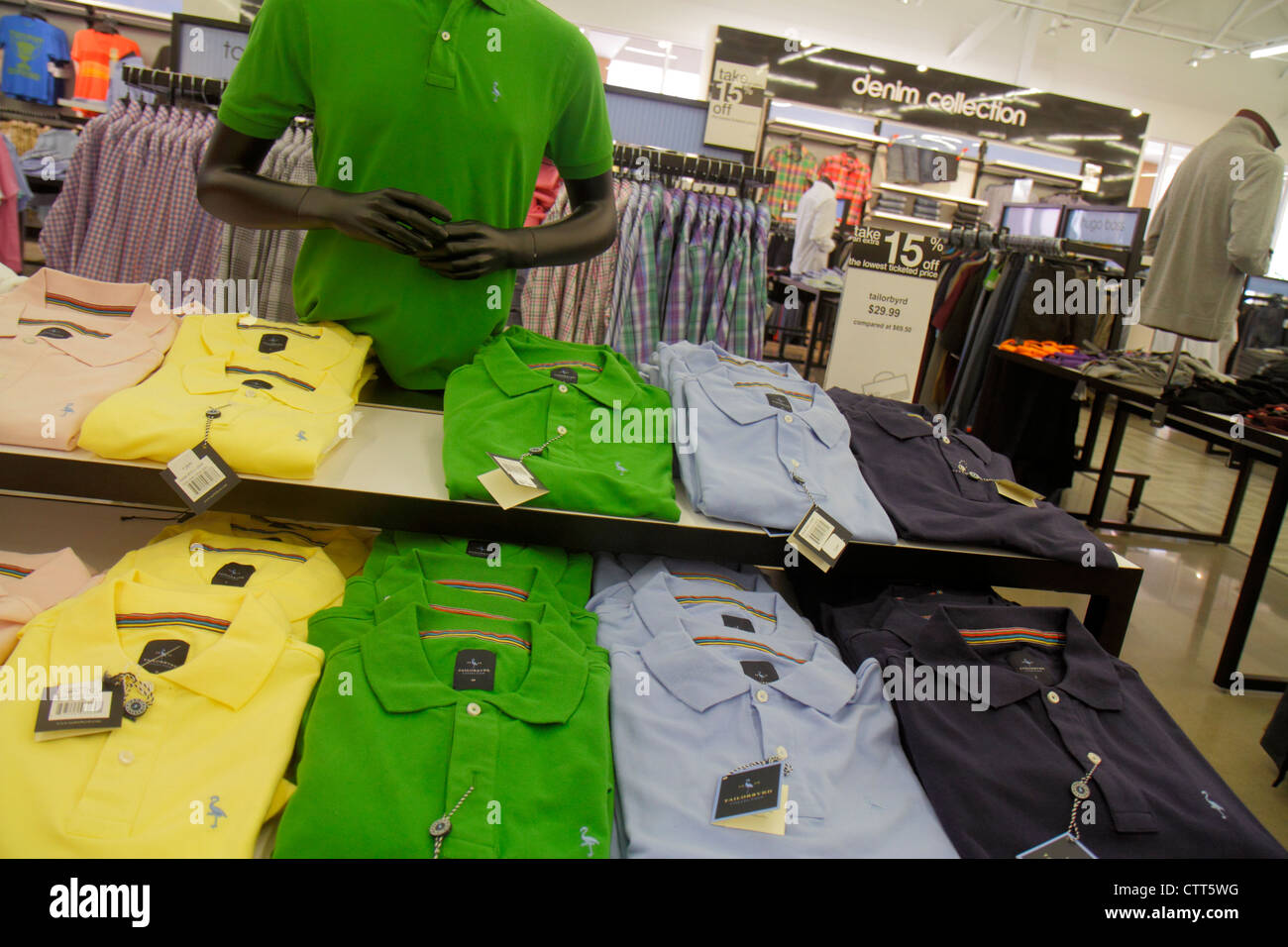 Florida Estero Miromar Outlets shopping retail display for sale Stock Photo: 49703964 - Alamy