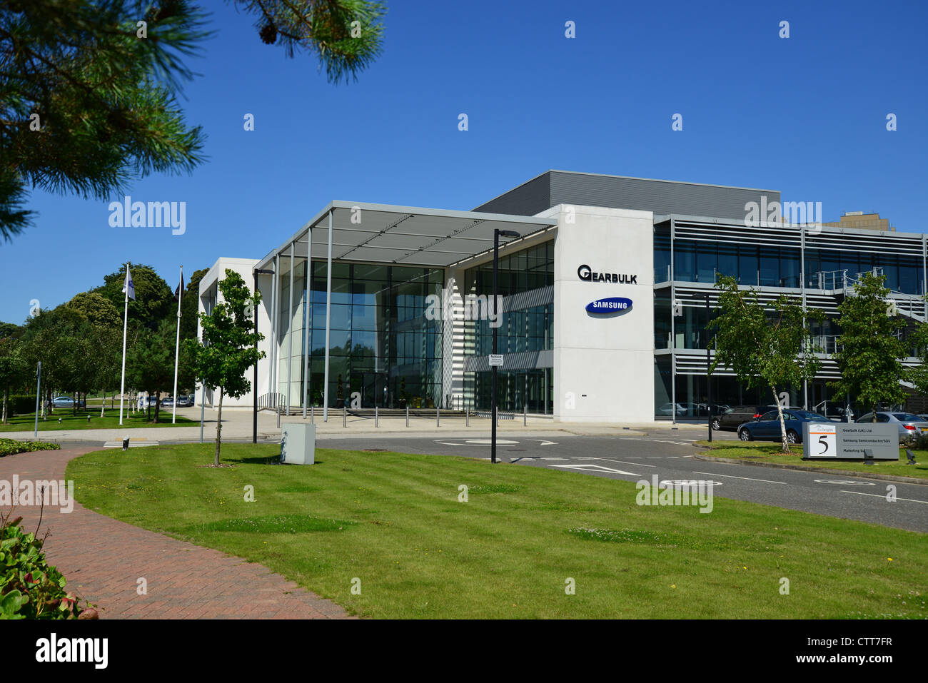 Samsung SDS Europe Ltd UK headquarters, The Heights, Brooklands, Weybridge,  Surrey, England, United Kingdom Stock Photo - Alamy