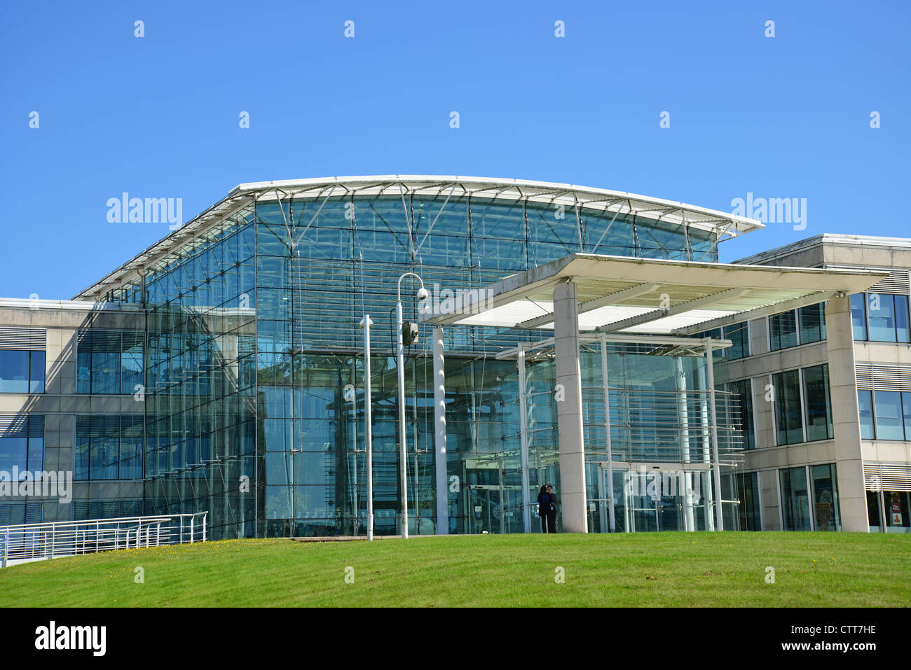 Proctor & Gamble UK headquarters, The Heights, Brooklands, Weybridge