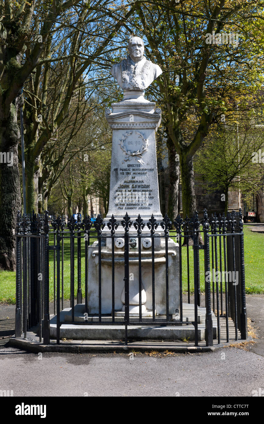 Statue to Alderman John Sawdon, Mayor of Bridlington 1805-08, Kingsgate, Bridlington, yorkshire, England, UK. Stock Photo